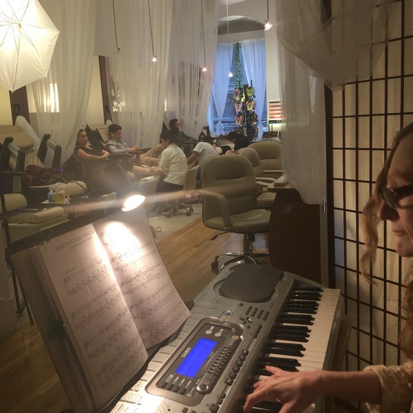 Piano evenings #tuesdaytunes Book a Facial or any Spa Treatment today and receive 10% discountMention: WELLNESS4U or book here:http://spab.kr/VISuNTe