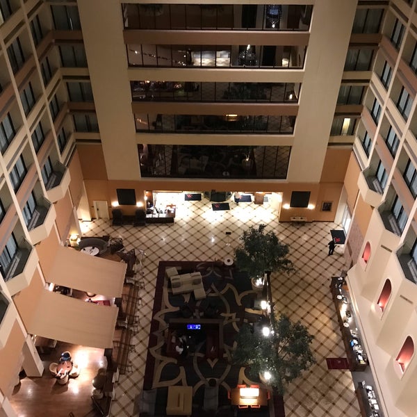 รูปภาพถ่ายที่ Houston Marriott Westchase โดย Tony D. เมื่อ 4/3/2019