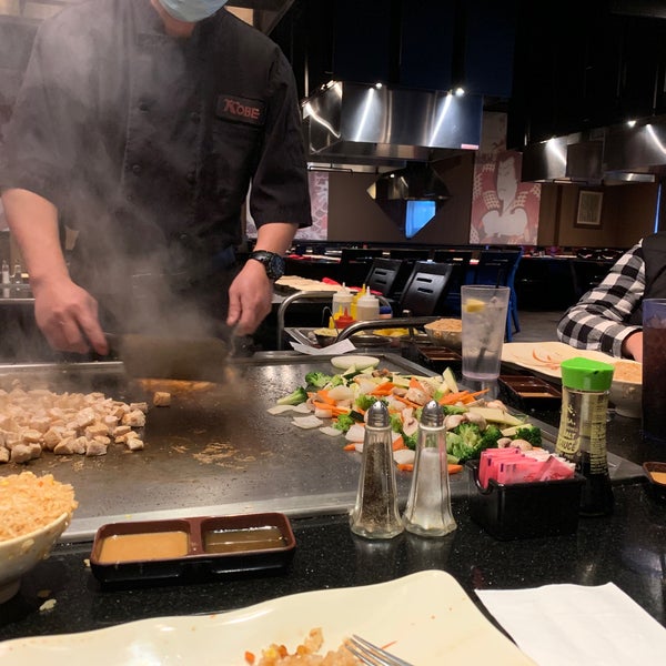 Photo prise au Kobe Teppan &amp; Sushi - Frisco par Tony D. le1/5/2021