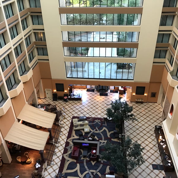 รูปภาพถ่ายที่ Houston Marriott Westchase โดย Tony D. เมื่อ 7/26/2018