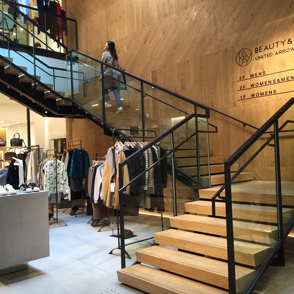 Photos At United Arrows 心斎橋店 Boutique In Osaka Photos At United Arrows 心斎橋店 Boutique In Osaka