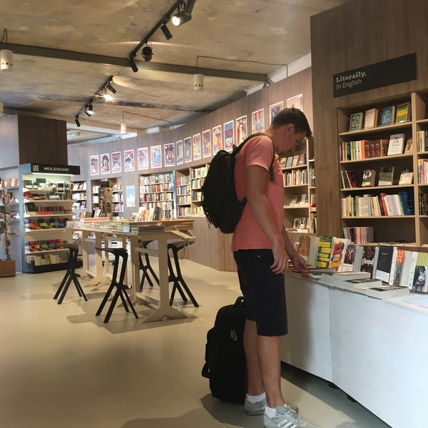 Foto scattata a ocelot, not just another bookstore da Dorina J. il 9/10/2018