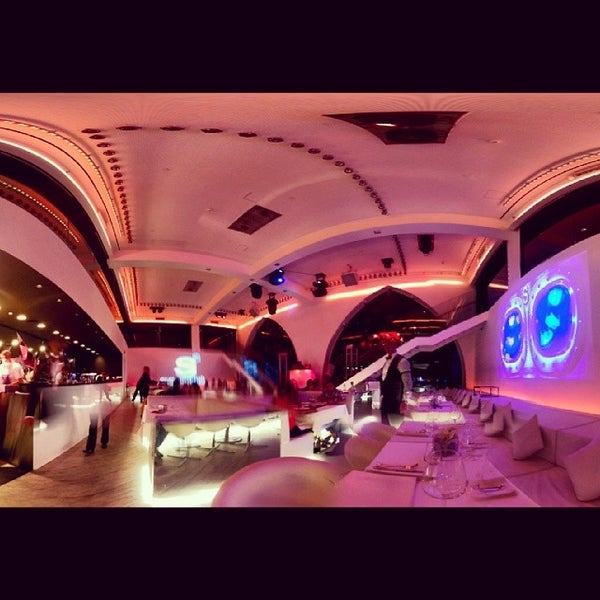 Photo taken at supperclub Dubai by Saif R. on 5/16/2014