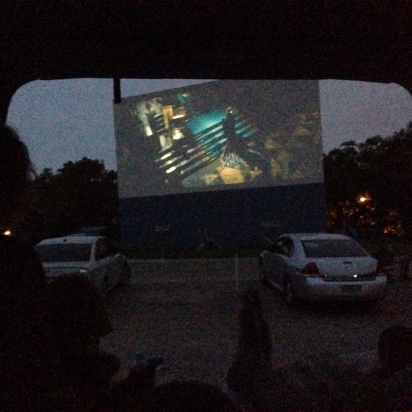 5/27/2014にChris C.がBoulevard Drive-In Theatreで撮った写真