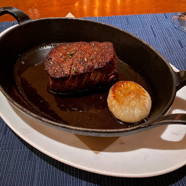 Photo taken at Tom Colicchio&#39;s Craftsteak by Andy on 9/1/2021