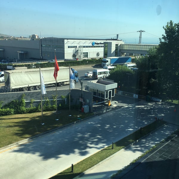Foto diambil di Doğuş Teknoloji oleh Kübra Y. pada 7/15/2016