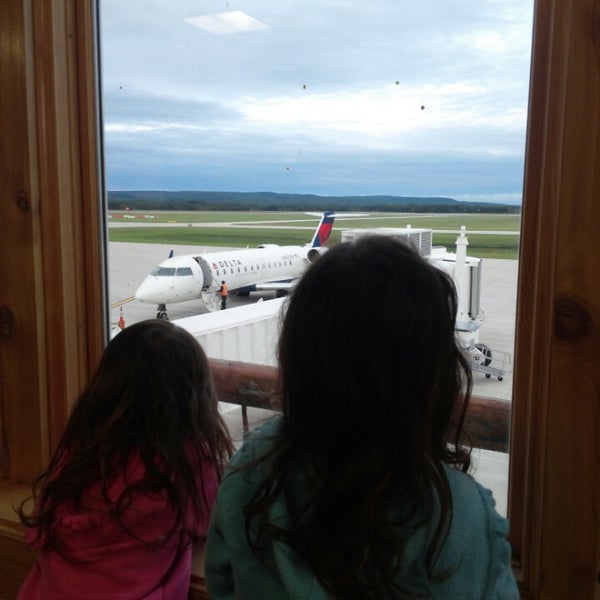Photos at Pellston Regional Airport (PLN) 6 tips from 939 visitors