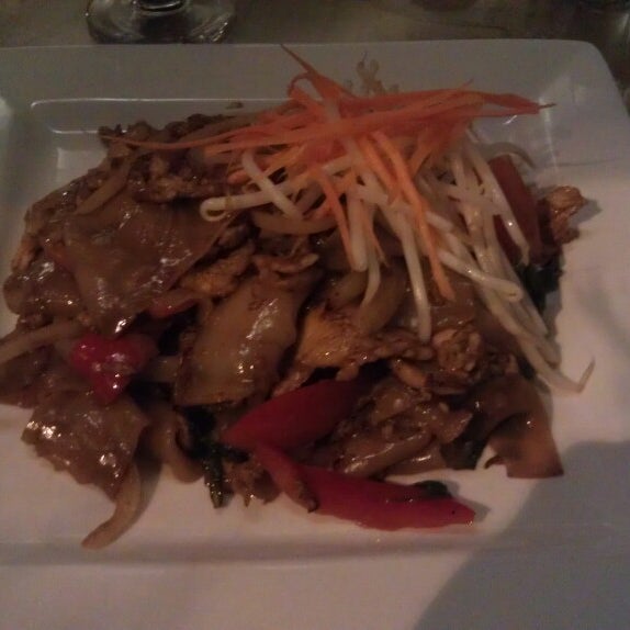 Kinara Thai Bistro Thai Restaurant in Portland