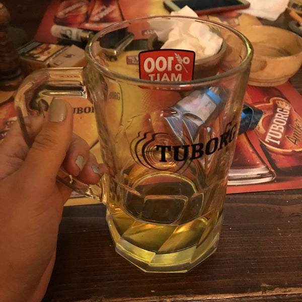 Сретенка, 16/2. Джаз бар красный лис. Крафт 22 бар симферопольский бульвар. Фасад пивного ресторана. Паб 2 2 москва.