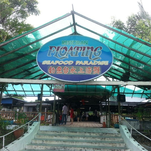 Floating Seafood Paradise Seafood Restaurant
