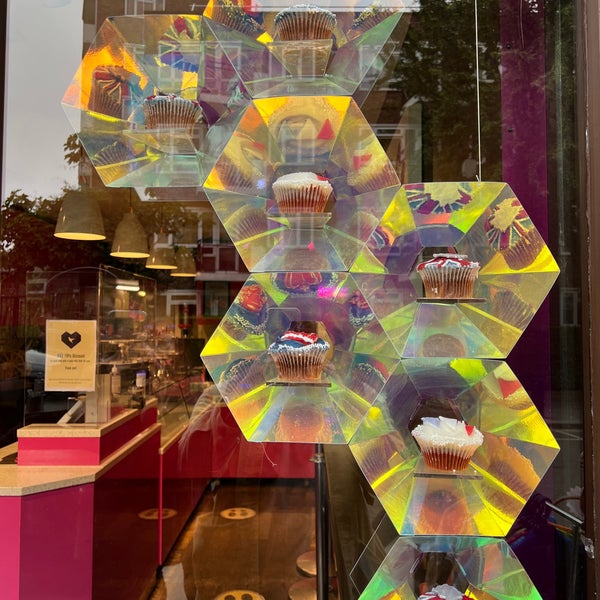 The Hummingbird Bakery Kensington and Chelsea 133 Portobello Rd