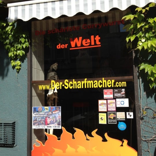 6/8/2012에 alxxrt님이 Die Currywurst에서 찍은 사진
