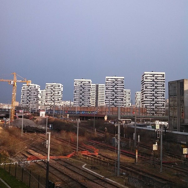 Снимок сделан в Porte d&#39;Aubervilliers пользователем Diego Tarcio S. 2/20/2014