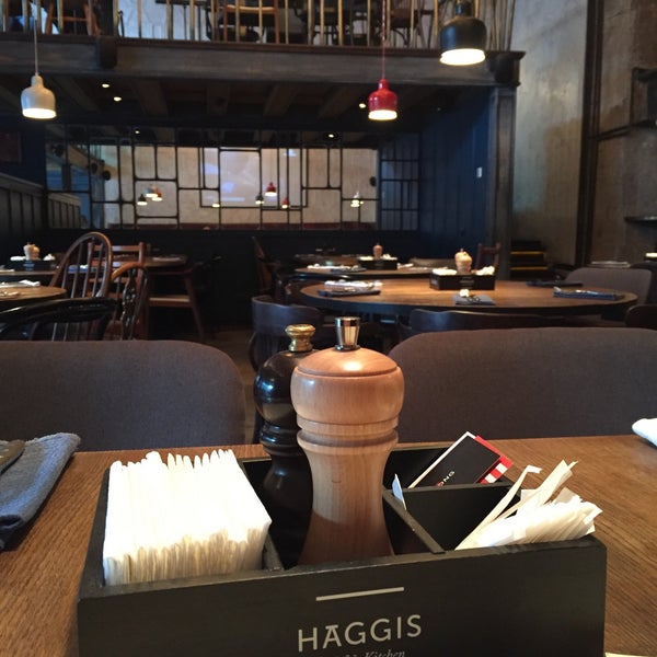 5/9/2018 tarihinde Juliya M.ziyaretçi tarafından Haggis Pub &amp; Kitchen'de çekilen fotoğraf