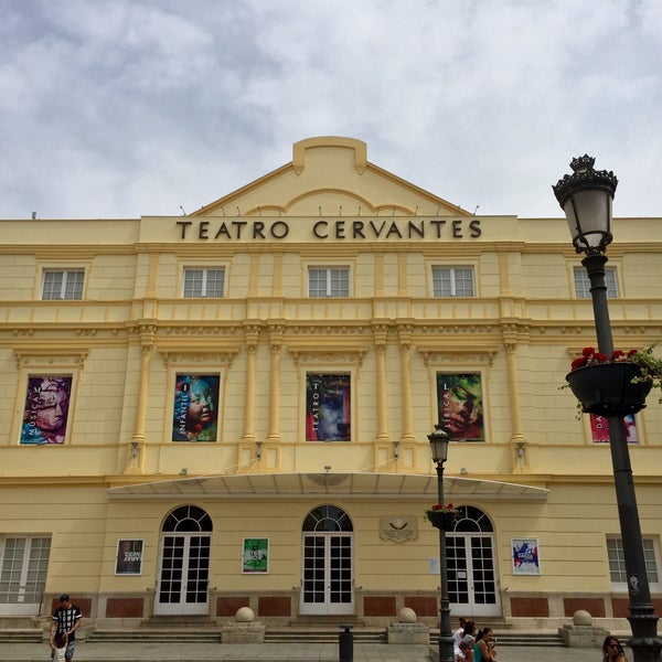Снимок сделан в Teatro Cervantes пользователем Maxim V. 8/27/2016