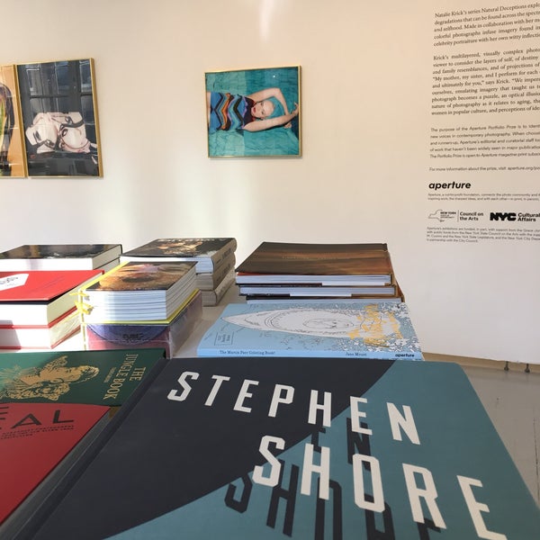 2/3/2018에 Stephanie님이 Aperture Foundation: Bookstore and Gallery에서 찍은 사진
