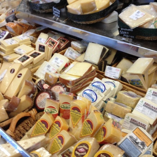 Liuzzi Gourmet North Haven, CT