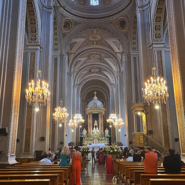 Foto tomada en Catedral de Morelia  por Carolina C. el 10/1/2022