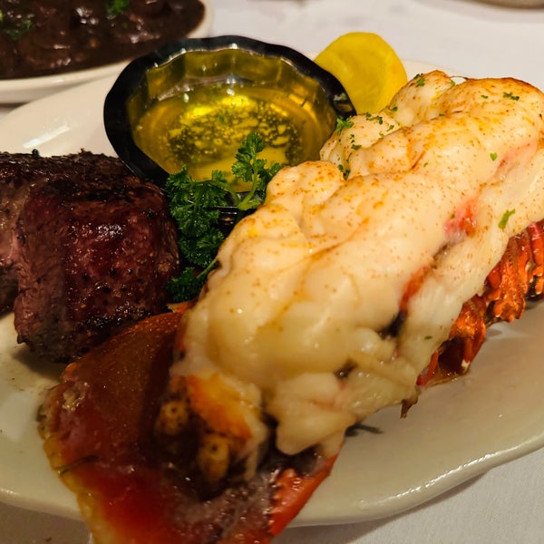 Photo taken at Golden Steer Steakhouse Las Vegas by Desiree W. on 3/14/2024