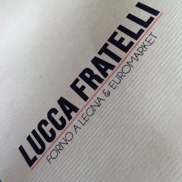 4/17/2015에 Mauricio L.님이 Lucca Fratelli에서 찍은 사진