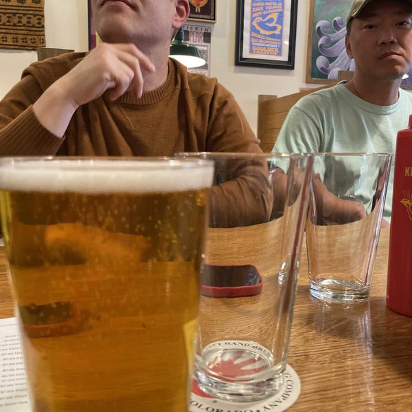 4/22/2022 tarihinde John O.ziyaretçi tarafından Mountain Sun Pub &amp; Brewery'de çekilen fotoğraf