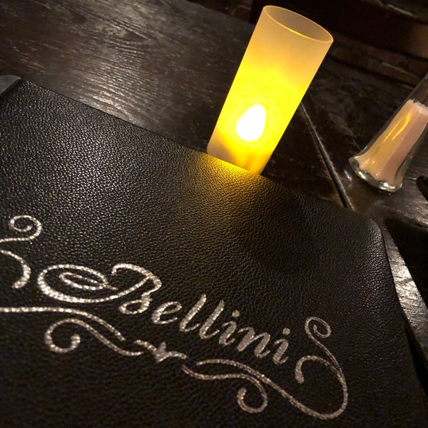 2/18/2020 tarihinde Paty M.ziyaretçi tarafından Bellini Italian Restaurant &amp; Brick Oven Pizza'de çekilen fotoğraf