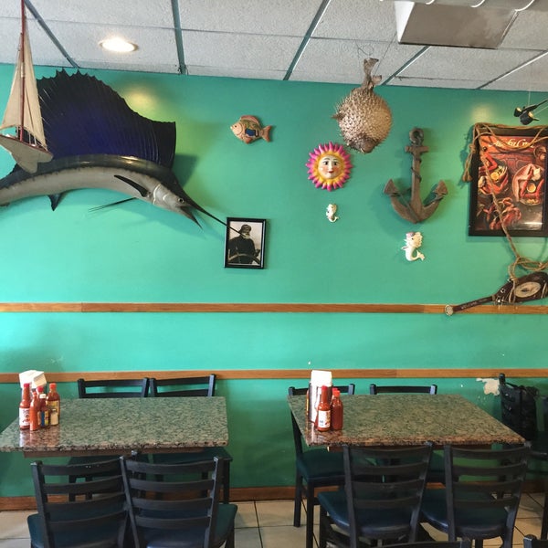 Photo taken at Alegrias Seafood Chicago by Kirk A. on 7/11/2015