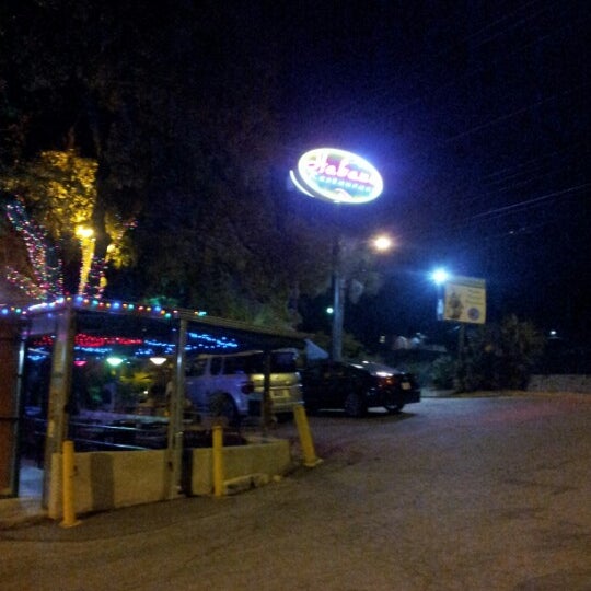 Снимок сделан в Habana Restaurant &amp; Bar пользователем Michael Allen T. 11/22/2012