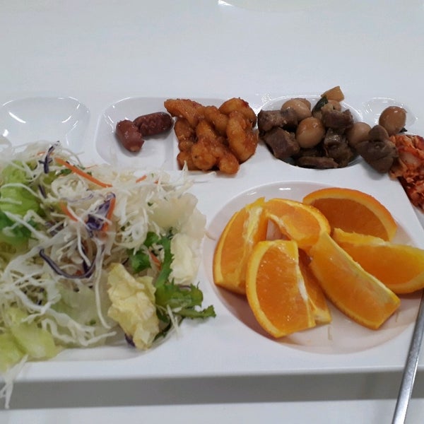 라온푸드 - 금천구에서 대학 구내 식당일에서의 사진