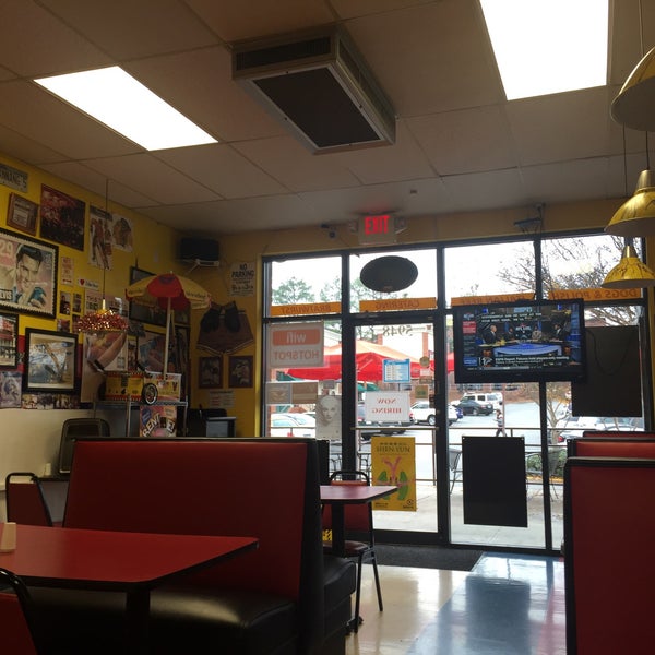 Photo taken at Mike&#39;s Chicago Hot Dogs by Christian K. on 12/2/2015