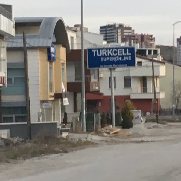 4/2/2016에 Emrah Ö.님이 Özlem Elektronik I Turkcell Superonline에서 찍은 사진