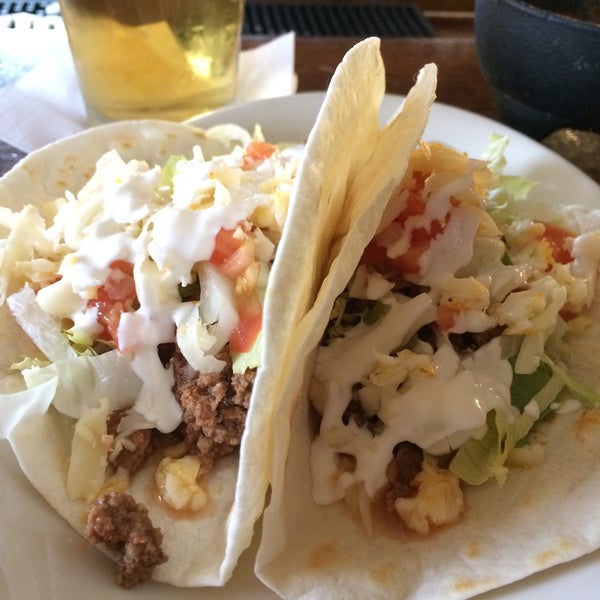 รูปภาพถ่ายที่ Luchita&#39;s Mexican Restaurant โดย Renee B. เมื่อ 7/9/2015