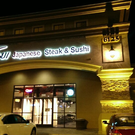 Снимок сделан в Kanji Steak &amp; Sushi пользователем Cheryl P. 4/30/2014