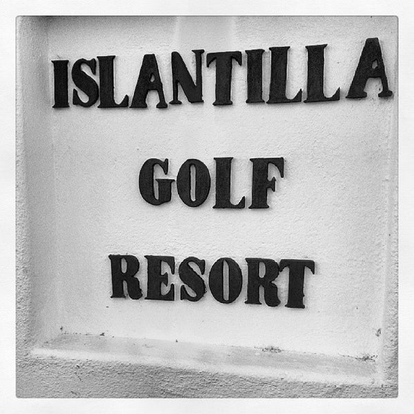 Foto scattata a Beach Club Islantilla Golf Resort da Raúl V. il 8/20/2013