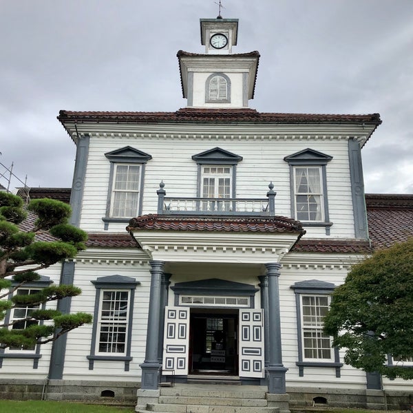 旧西田川郡役所 家中新町10 18 旧西田川郡役所 家中新町10 18