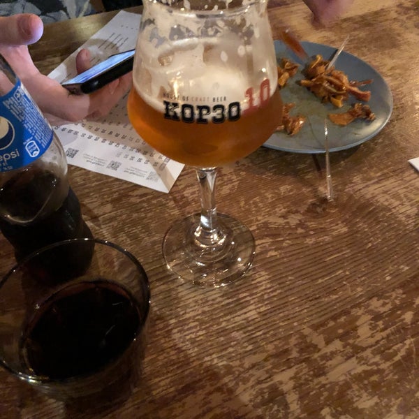 Foto tirada no(a) Корзо 10. Ramen vs Beer. por Kate Y. em 5/5/2019