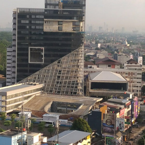 Universitas Gunadarma Kampus D