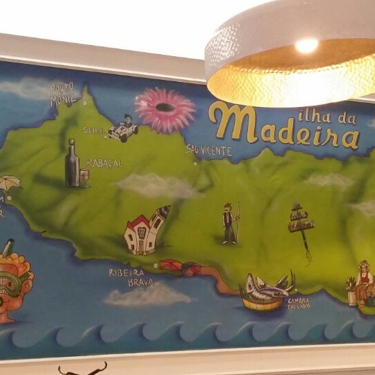รูปภาพถ่ายที่ Ilha da Madeira โดย João B. เมื่อ 5/24/2015