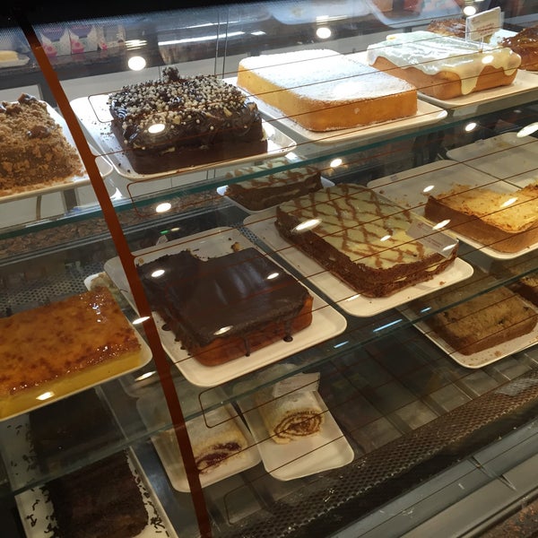 La Patisserie Bakery