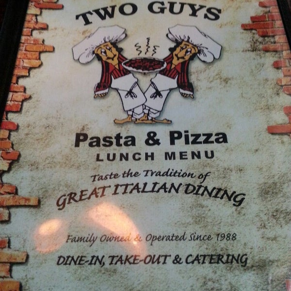 Снимок сделан в Two Guys Pasta &amp; Pizza пользователем Thomas J. 4/16/2014