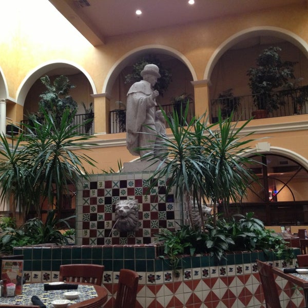 4/10/2013 tarihinde Carlos C.ziyaretçi tarafından Abuelo&#39;s Mexican Restaurant'de çekilen fotoğraf