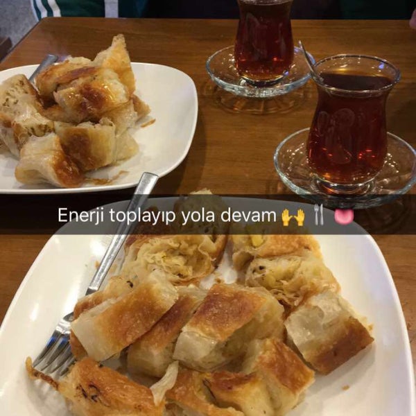 2/16/2017 tarihinde Arda O.ziyaretçi tarafından Evin pastanesi'de çekilen fotoğraf