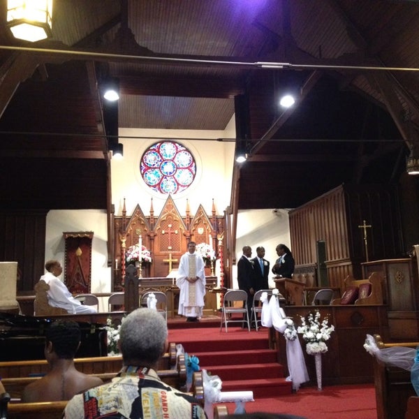 7/27/2013 tarihinde Susan S.ziyaretçi tarafından St. Paul&#39;s Episcopal Church'de çekilen fotoğraf