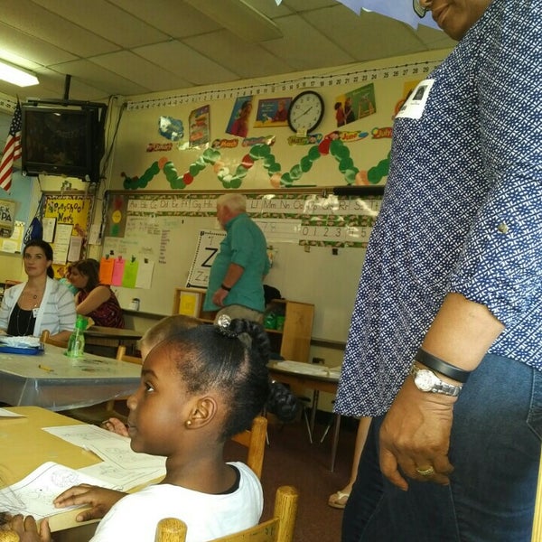 Hallowell Elementary Elementary School