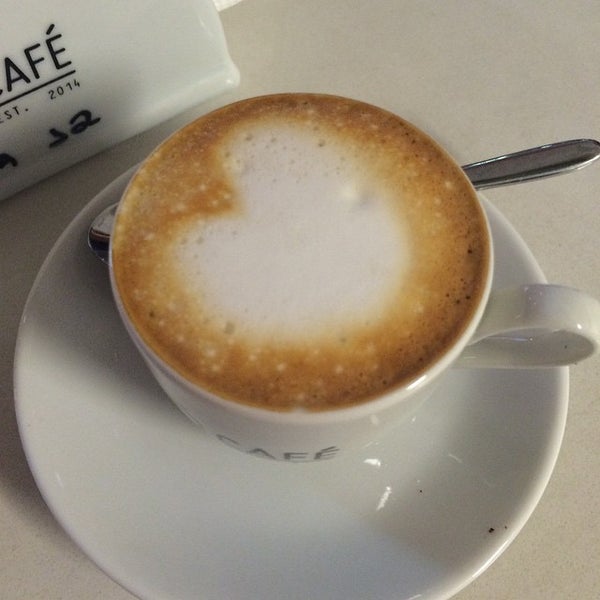 Das Foto wurde bei O Café von Ō CAFÉ am 6/11/2015 aufgenommen
