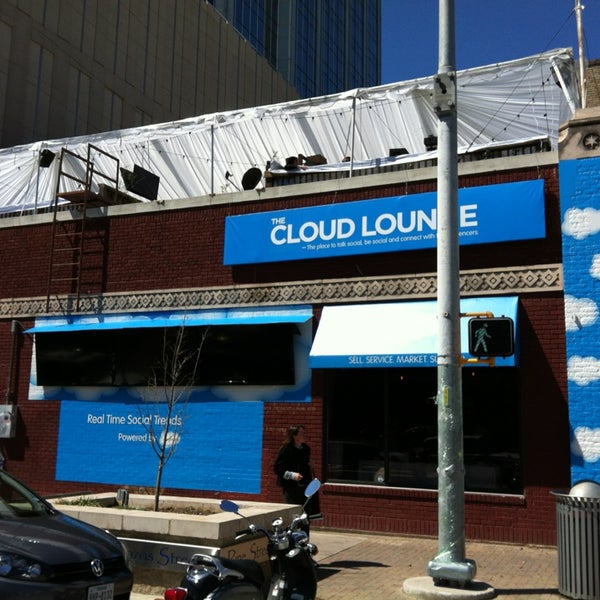 3/10/2013에 kky0suke님이 The Cloud Lounge (salesforce.com)에서 찍은 사진