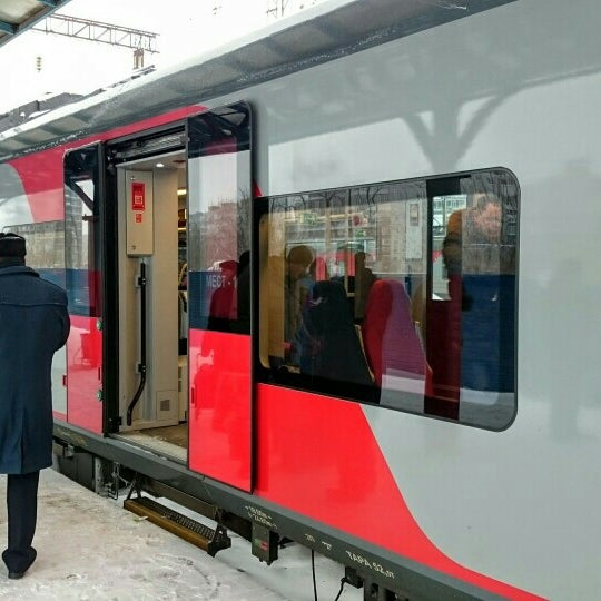 Поезд 727 москва нижний. Поезд Ласточка 727г Нижний Новгород Москва. Ласточка 727 Нижний Новгород Москва. Ласточка-премиум727г. Поезд 727м Москва Нижний Новгород Ласточка.