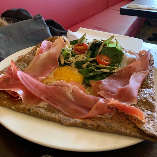 Photo taken at Paris Crepes Cafe by Rob L. on 3/20/2019