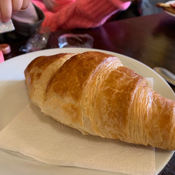 3/20/2019 tarihinde Rob L.ziyaretçi tarafından Paris Crepes Cafe'de çekilen fotoğraf