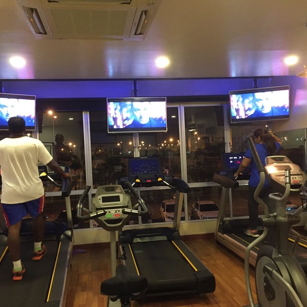 Fitness Factory Пражская